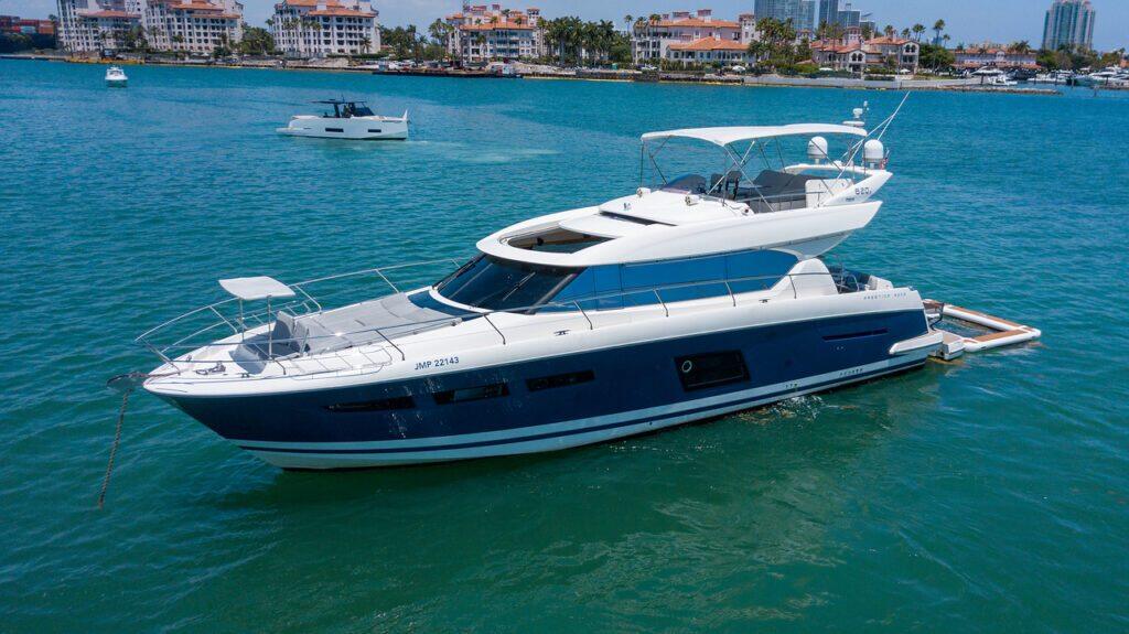 No Plans, a 65 ft Prestige 65 on the water in Miami
