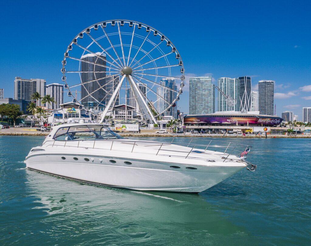 Endless Summer, a 60 ft Sea Ray Sundancer 60 on the water in Miami