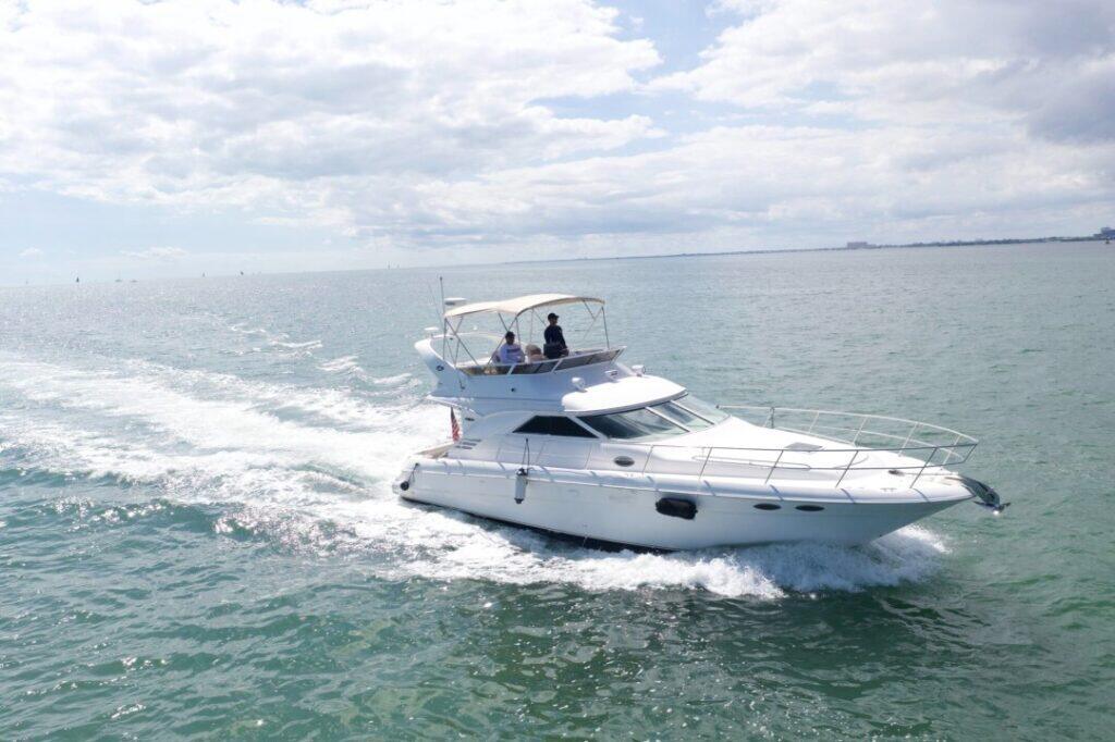 Sea Daze, a 45 ft Sea Ray 45 Flybridge on the water in Miami